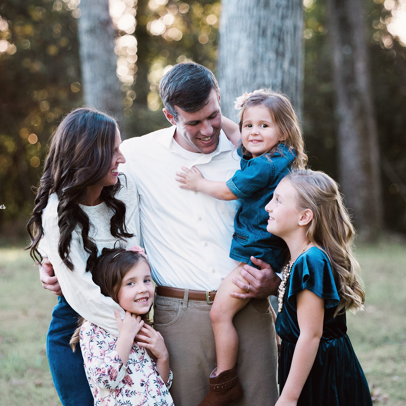 Houston Family Photographer family Pictures in Creekside