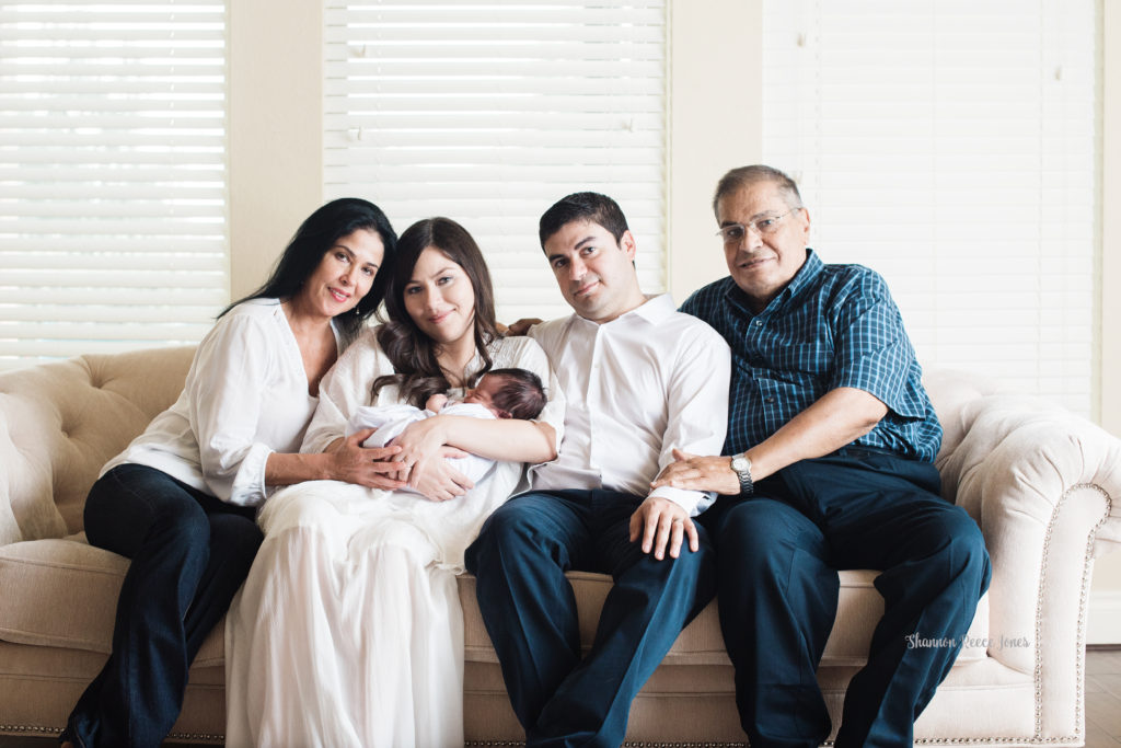 Family on the couch Picture