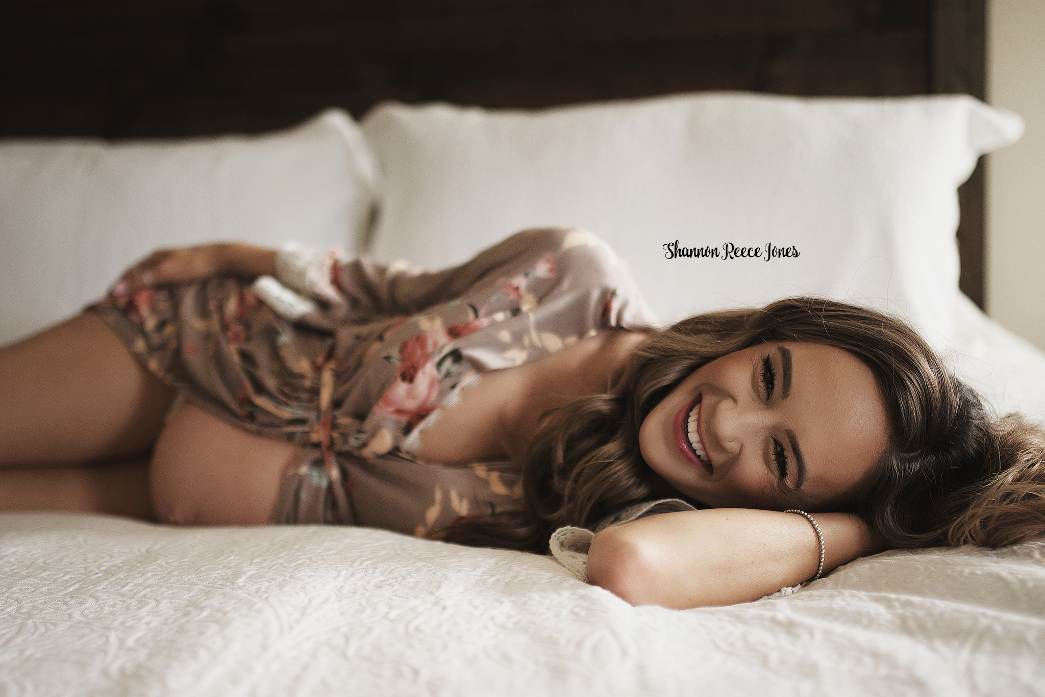 Modest boudoir photography in Houston Texas