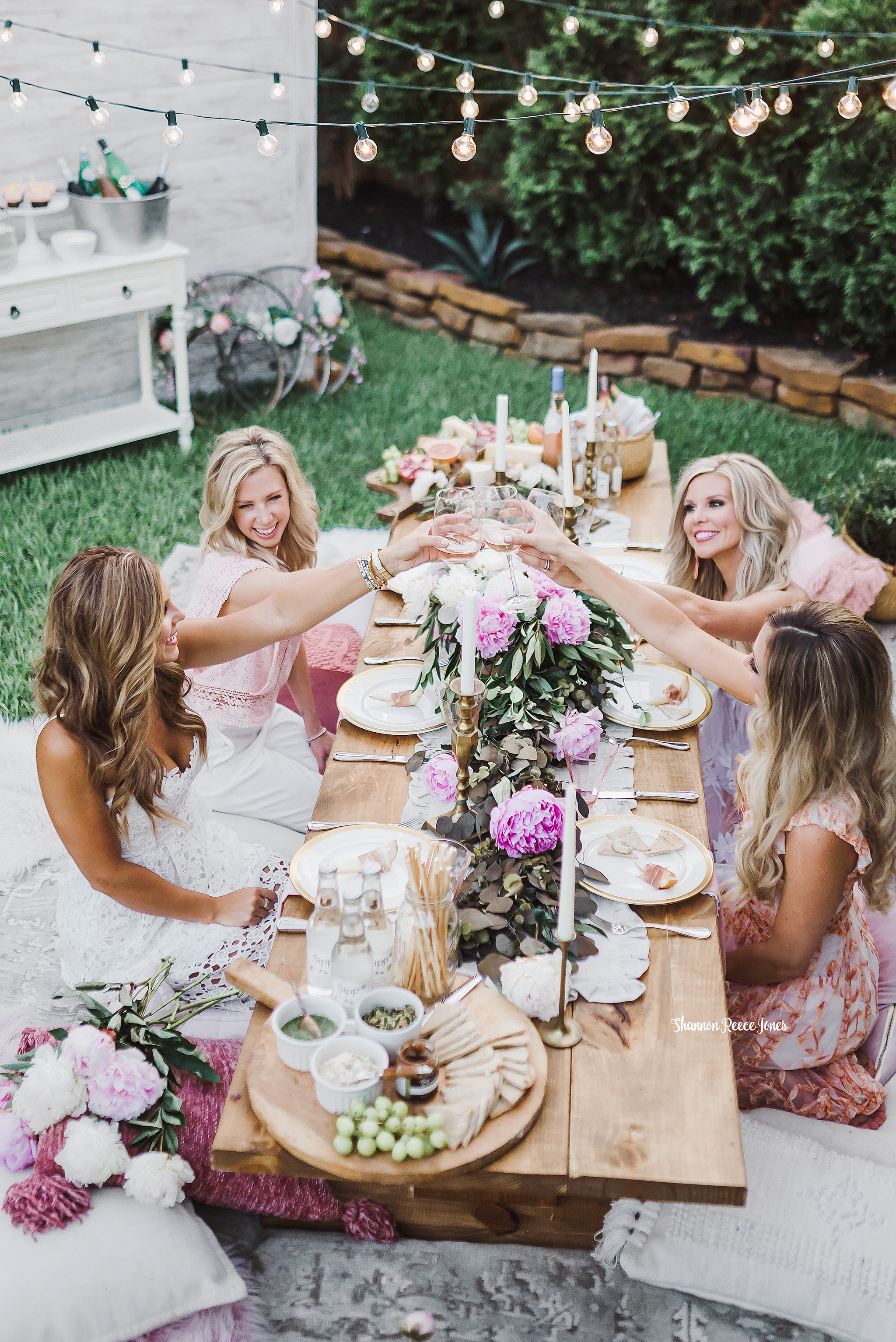 How To Host A Summer Party By Life Leanna Business Marketing