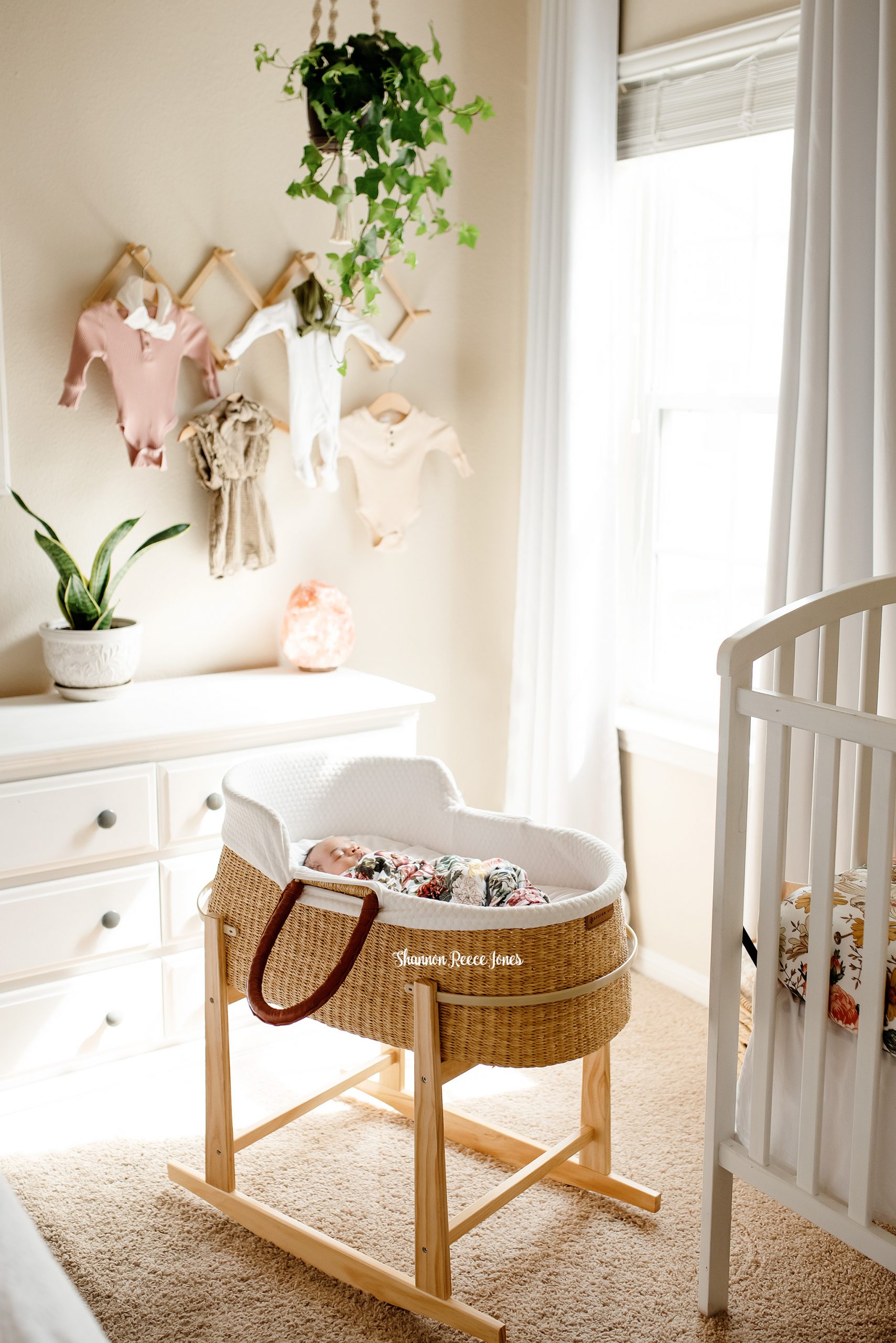 at-home newborn lifestyle photography