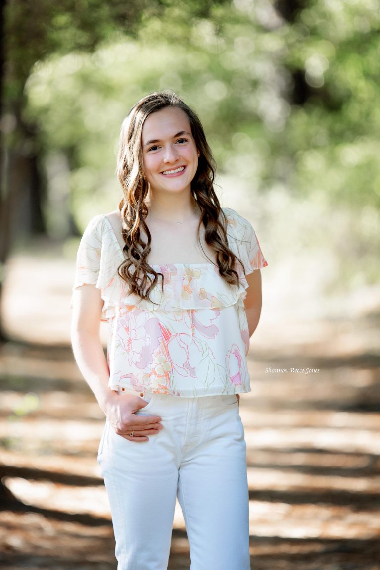 What To Wear For Your Senior Portraits Shannon Reece Jones   Senior Pictures 768x1151 