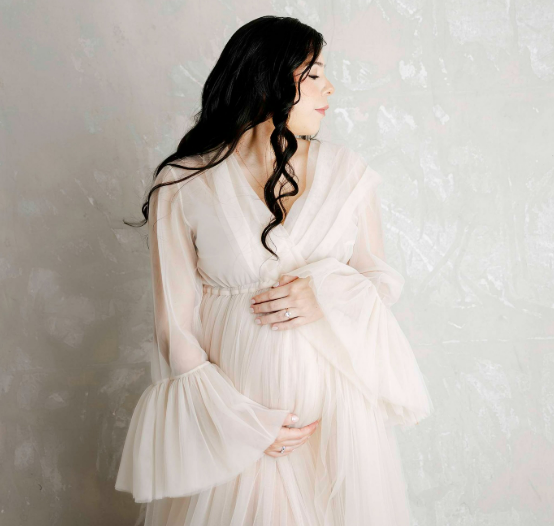 Maternity pictures Houston mama in ruffled white gown