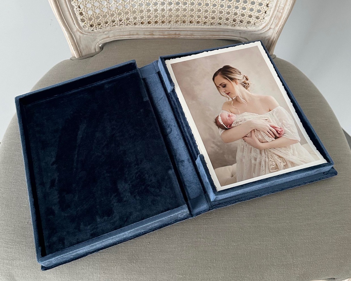 Torn edge print of maternity portrait in a blue crushed velvet keepsake box